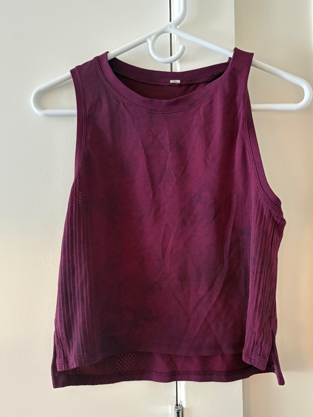 lululemon athletica Women's Sleeveless Tank Top - Plum